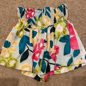 TCEC floral shorts